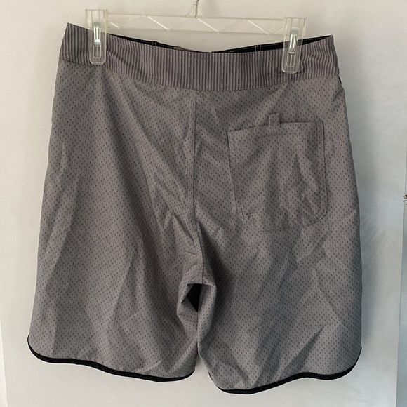 NIKE 6.0 2 Tone Board/Swim Trunks-Gray/Black-Poly Blend m - Picture 4 of 4
